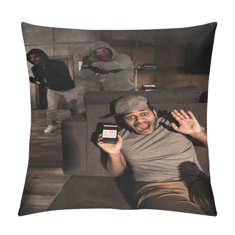 Personality  Burglars And Scared Man Pillow Covers