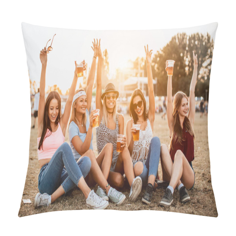 Personality  Young And Pretty Women Celebrating Annual Summer Music And Arts Festival Pillow Covers