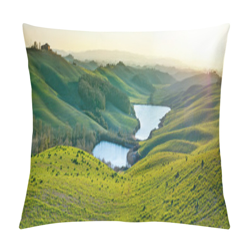 Personality  Tuscany, Rural Landscape On Sunset, Italy. Lake And Green Fields Pillow Covers