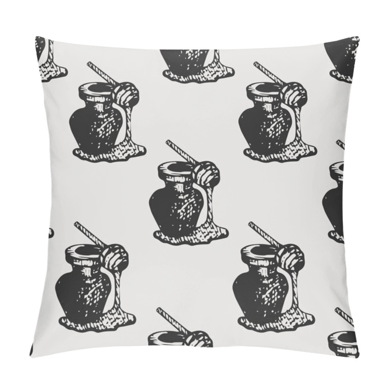 Personality  Geometric Pattern On The Subject Of Bees And Honey 6 Pillow Covers