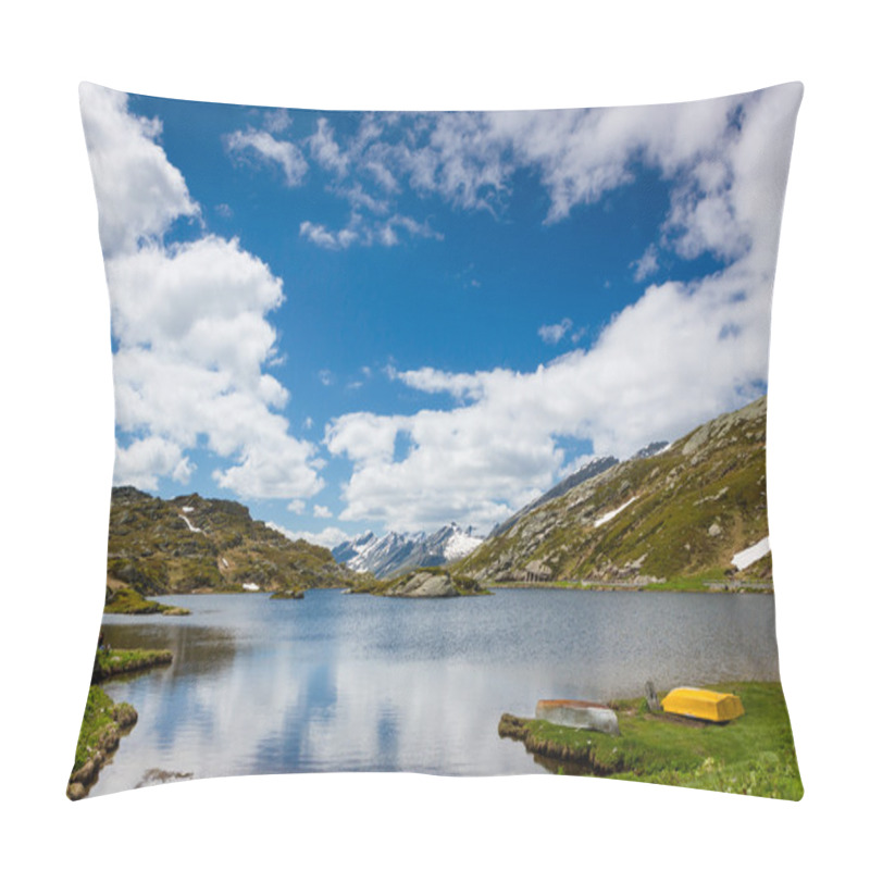 Personality  Majestic Mountain Lake Pillow Covers