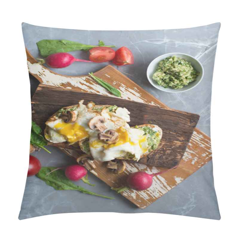 Personality  Sandwich With Fried Egg And Avocado Pillow Covers