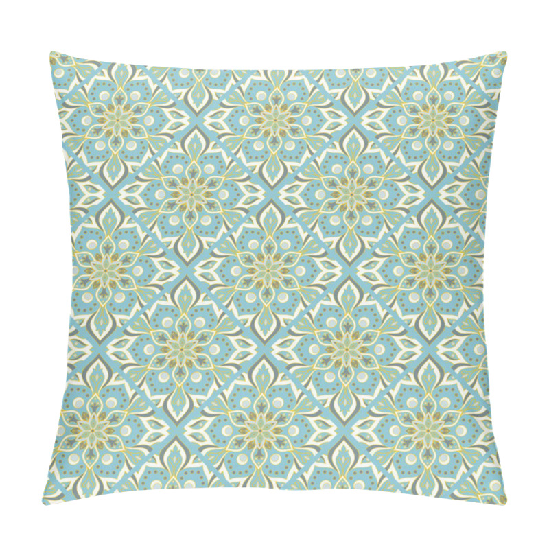 Personality  Seamless Hand Drawn Mandala Pattern. Pillow Covers