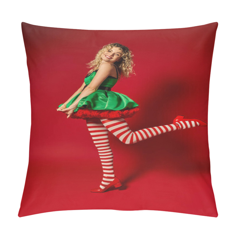 Personality  Cheerful Blonde Woman In Green Dress And Stockings Standing On One Leg, New Year Elf Concept Pillow Covers