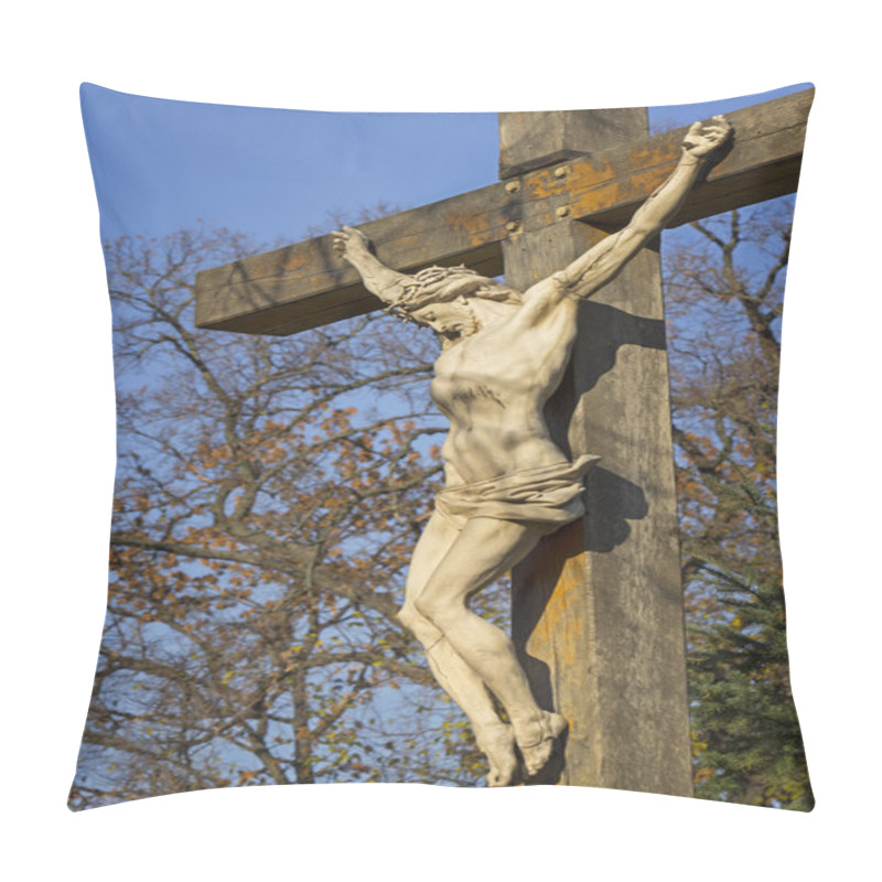 Personality  Crucifix In Kiev Pillow Covers