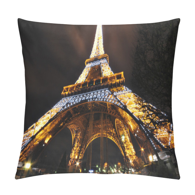 Personality  Eiffel Tower Pillow Covers