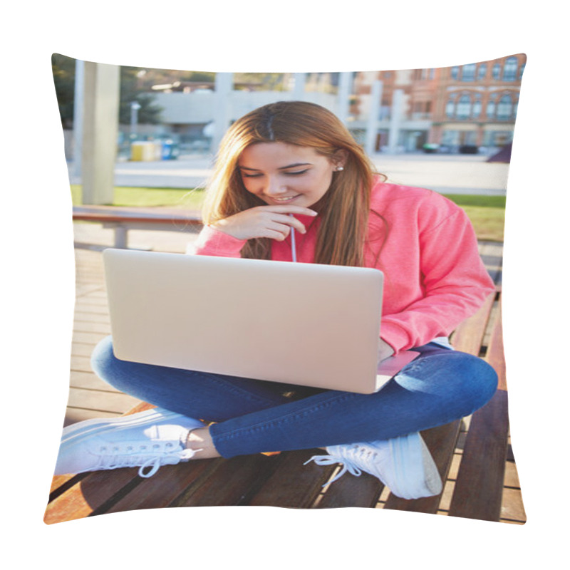 Personality  Female Student Sitting With Open Laptop Computer Pillow Covers