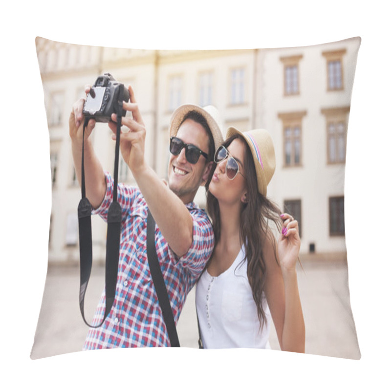 Personality  Happy Tourists Taking Photo Of Themselves Pillow Covers