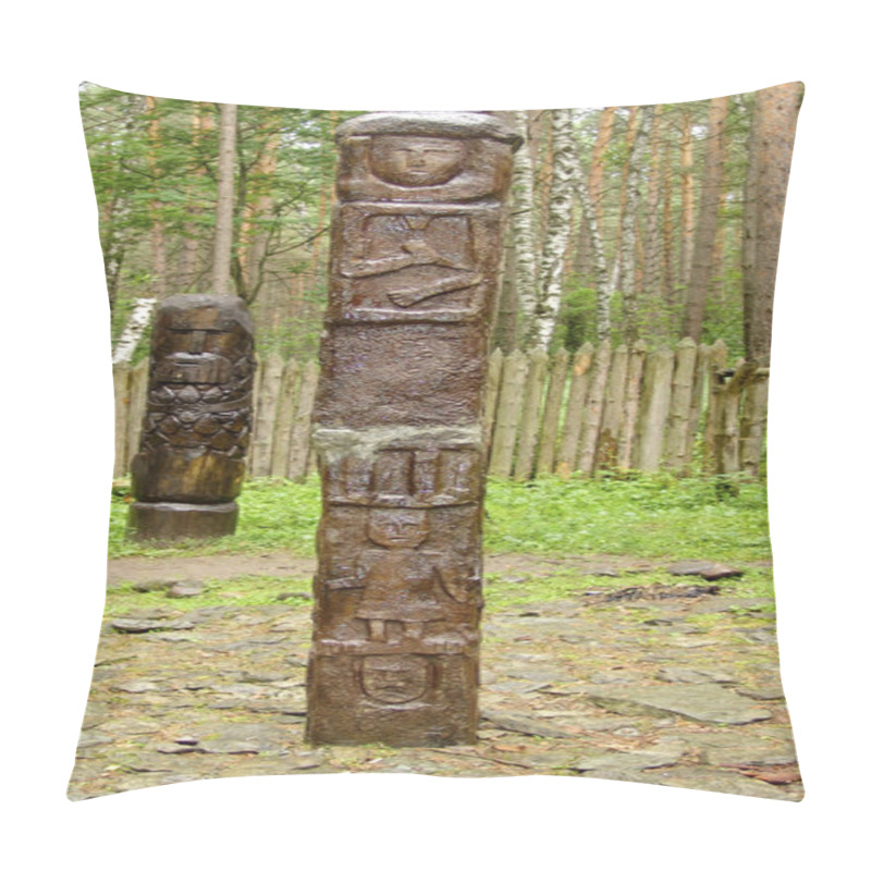 Personality  The Pagan Idol Monument Zbruch Pillow Covers