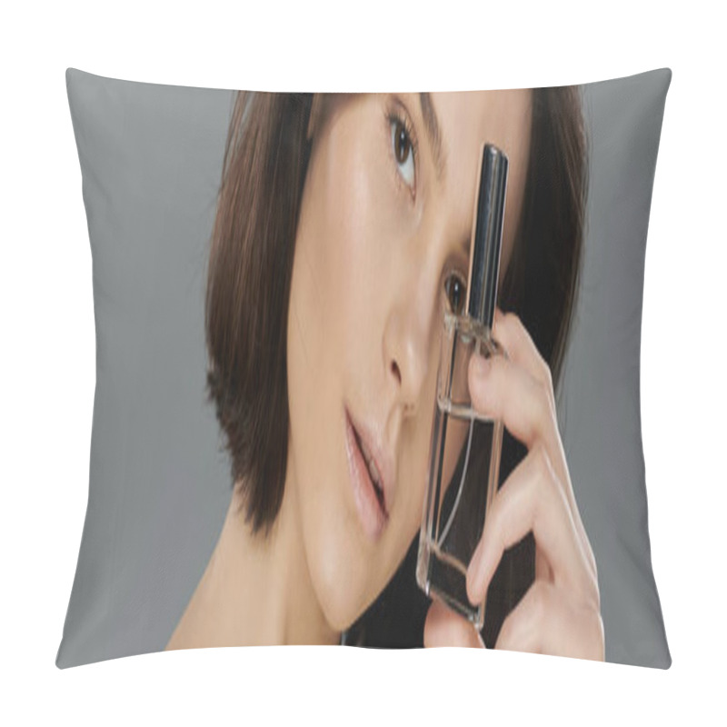 Personality  A Young Woman With Brown Hair Holds A Bottle Of Perfume In Front Of Her Face. Pillow Covers