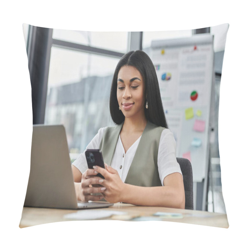 Personality  A Confident Woman Enjoys A Conversation On Her Smartphone While Working. Pillow Covers