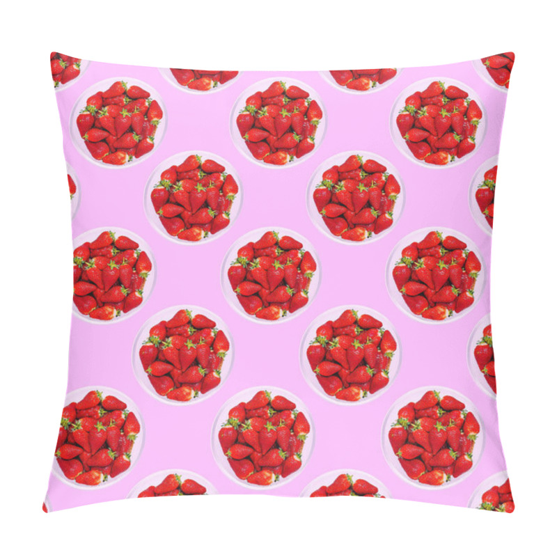 Personality  Seamless Strawberry  Pattern.  Berry Background. Use For T-shirt, Greeting Cards, Wrapping Paper, Posters, Fabric Print.  Flat Lay Minimal Art Pillow Covers