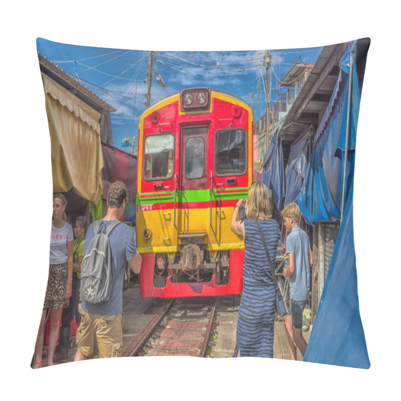 Personality  Tourists Take Photo At The Train Running Through The Most Popula Pillow Covers