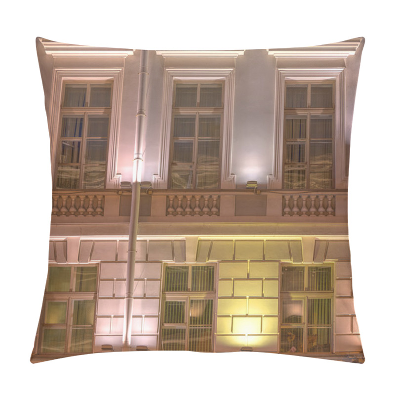 Personality  Windows On Night Facade Of Office Building Pillow Covers