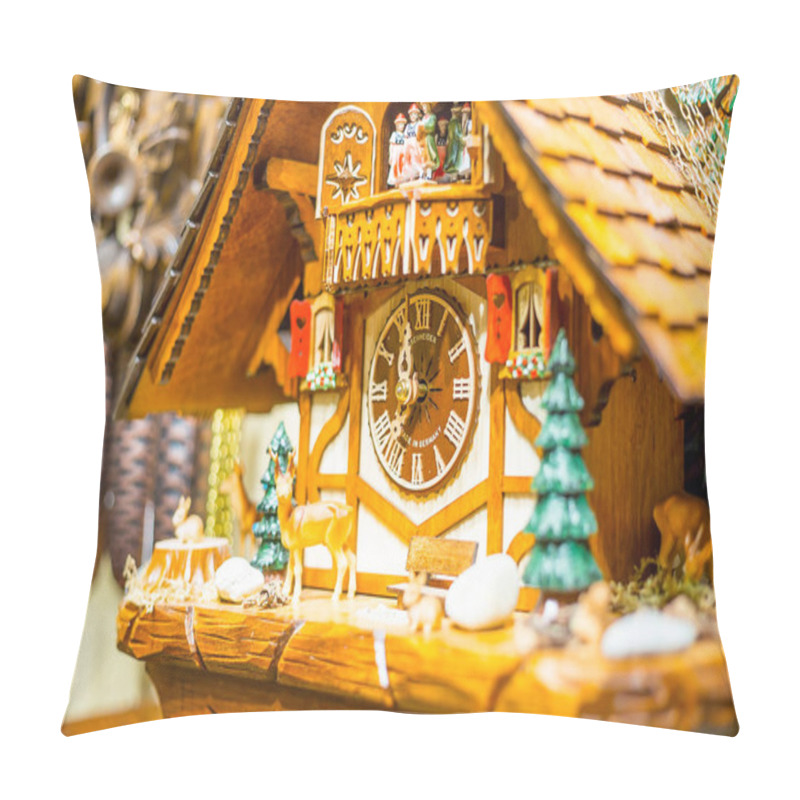 Personality  Old Retro Cuckoo Clock From The Black Forest, Berlin, Germany Pillow Covers