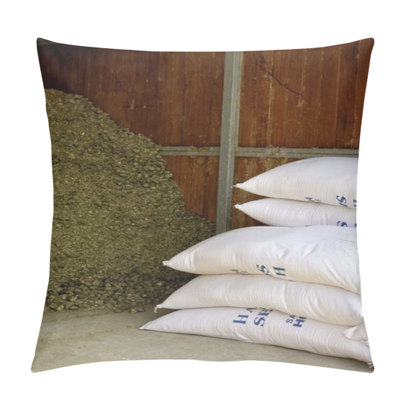 Personality  Dry Alfalfa Texture Background , Horses Food, Granary, Barn. Pillow Covers