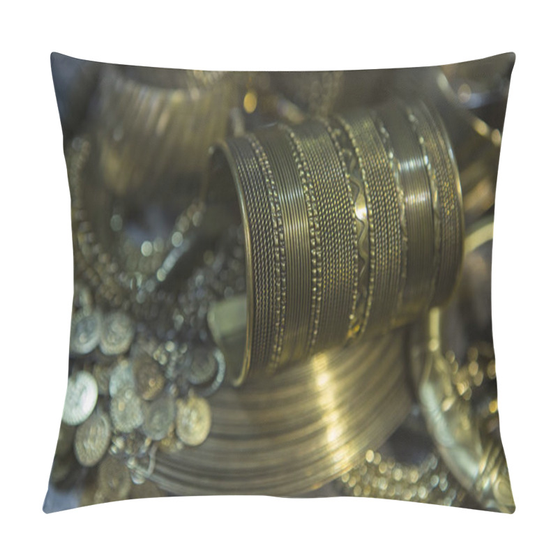 Personality  Treasure, Heap Of Beautiful Oriental Golden Bridal Jewelry (Indi Pillow Covers