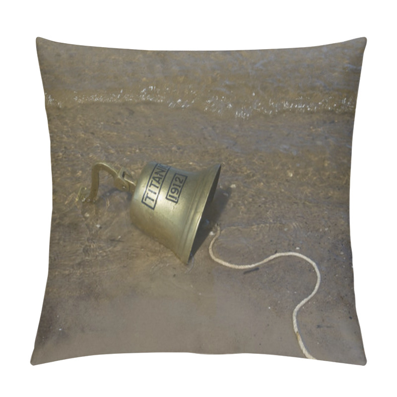 Personality  Ship Bell Of Titanic Ship Pillow Covers