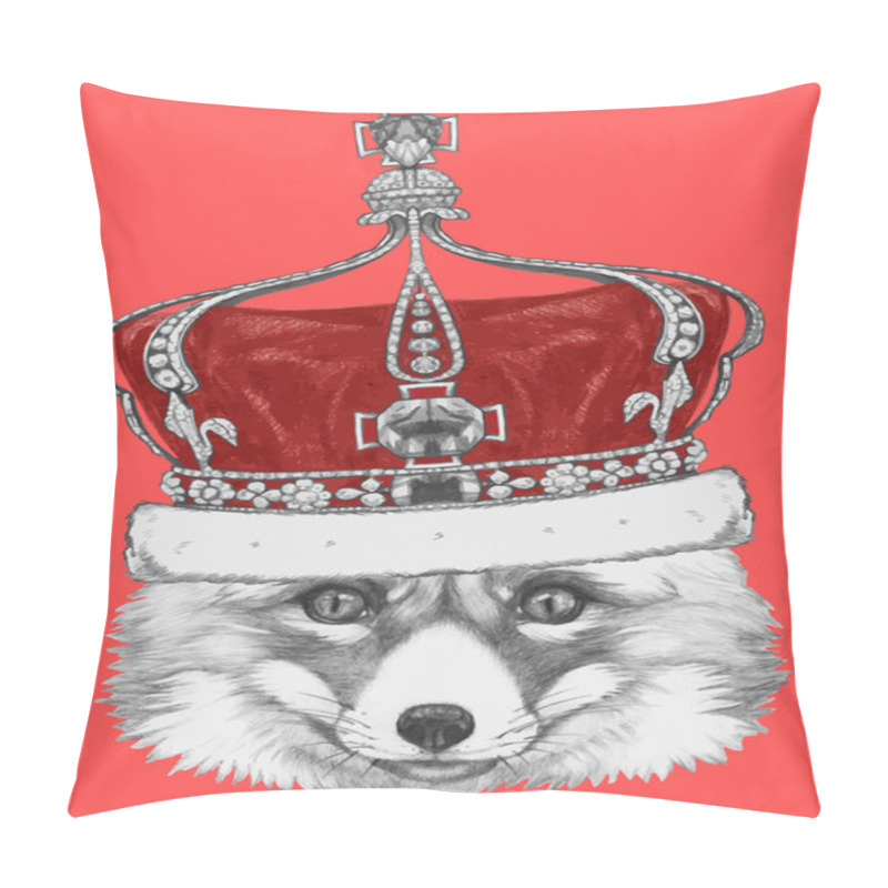 Personality  Original Fox With Crown Pillow Covers