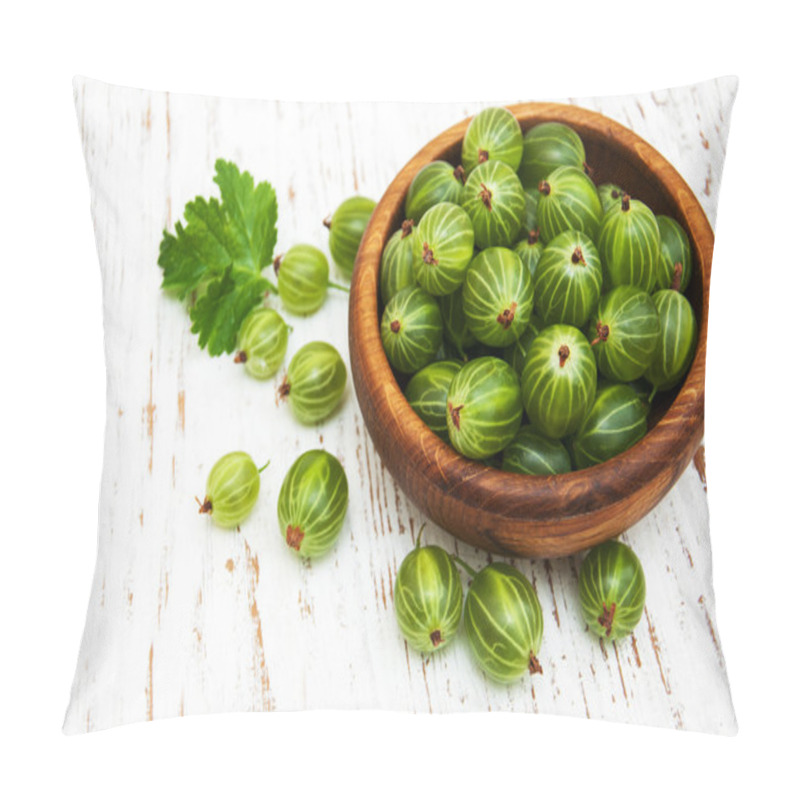 Personality  Gooseberries With Leaves Pillow Covers