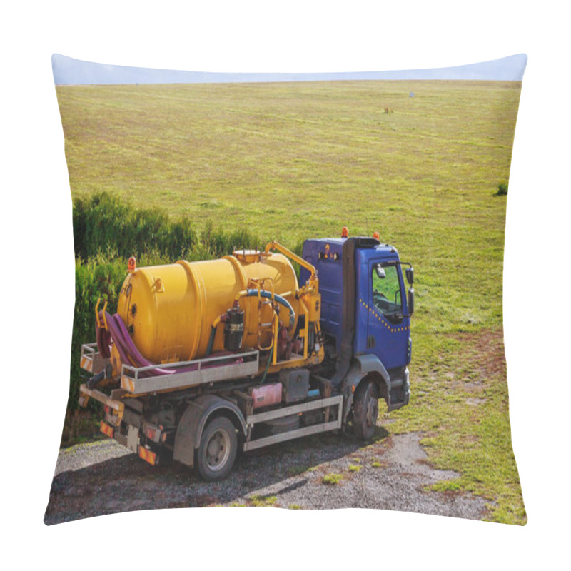 Personality  Sewer Pumping Machine. Sewage Tank Truck. Septic Truck Pillow Covers