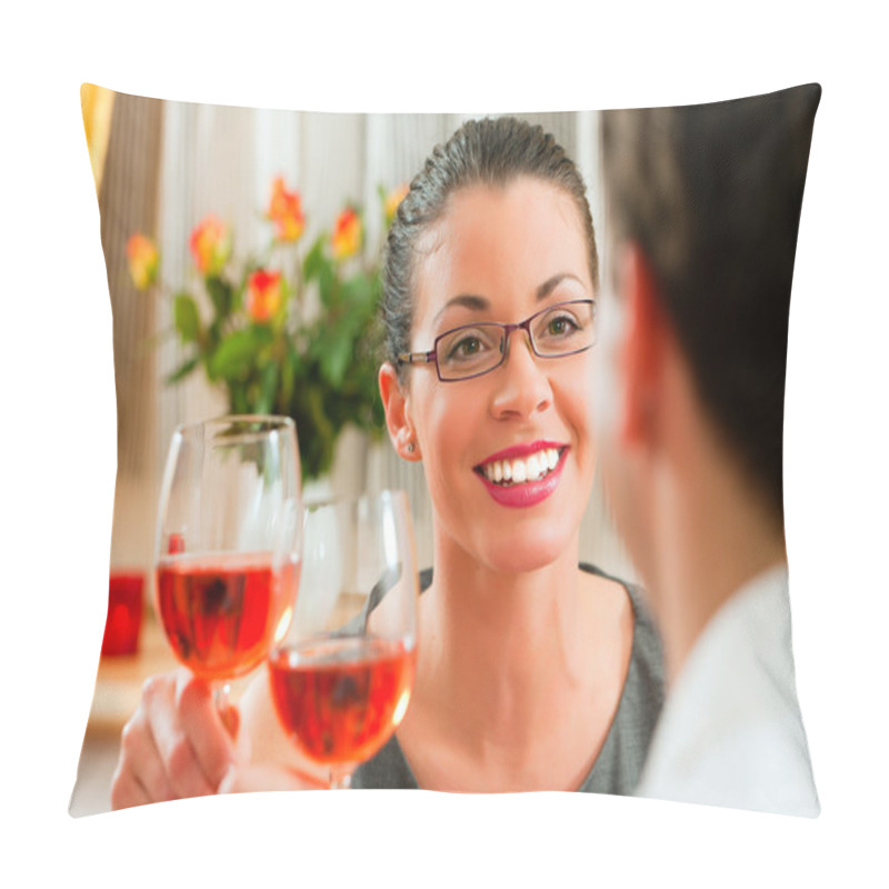 Personality  Young Couple Having Romantic Pillow Covers