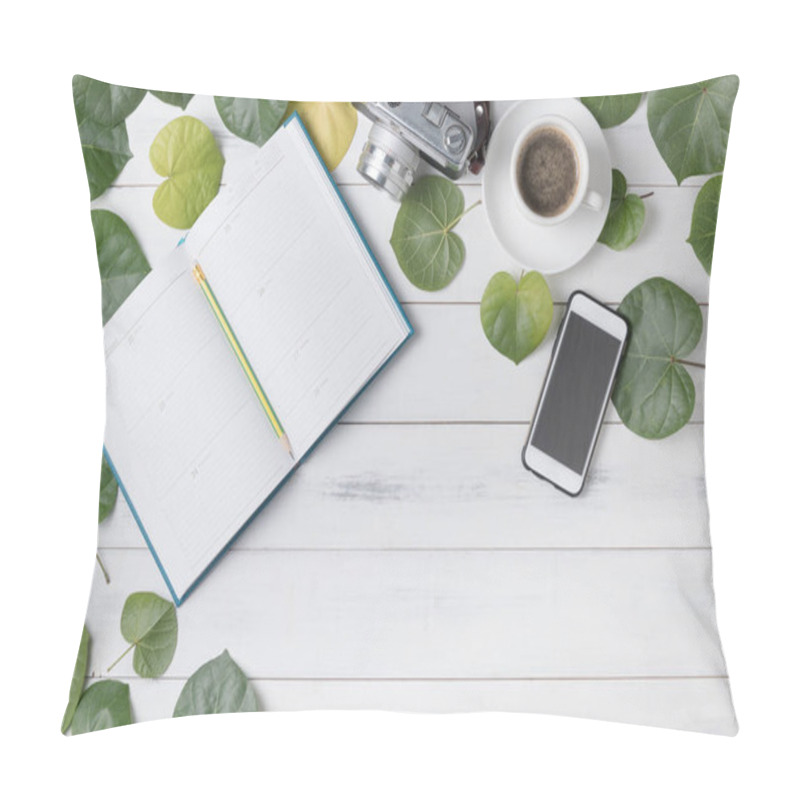 Personality  Blank Calendar Notebook With Heart Shaped Leaf. Pillow Covers