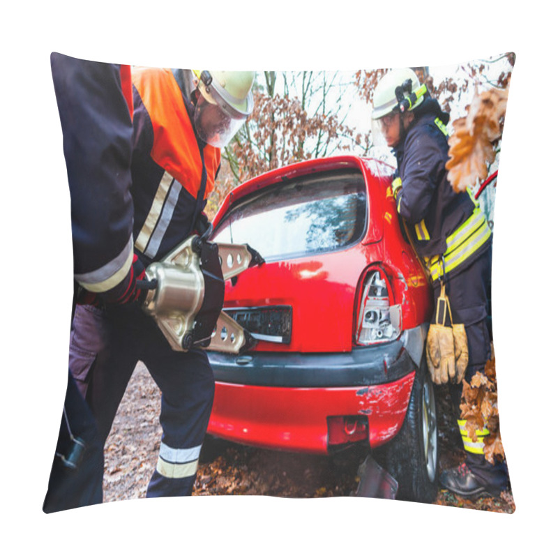 Personality  Accident - Fire Brigade Rescues Victim Of A Car Crash Pillow Covers