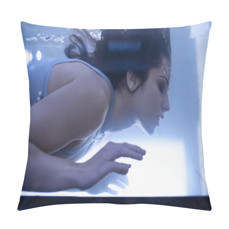 Personality  A Young Woman With Long Dark Hair Floats Gracefully Underwater, Her Eyes Closed And Expression Serene. Pillow Covers