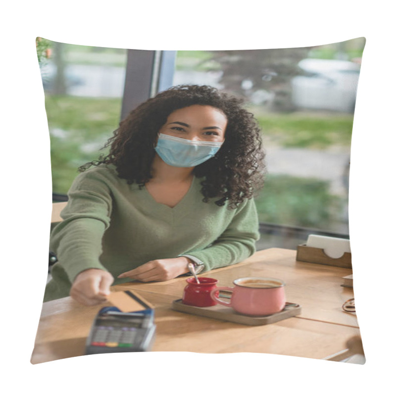 Personality  African American Woman In Medical Mask Holding Credit Card Near Payment Terminal In Cafe  Pillow Covers