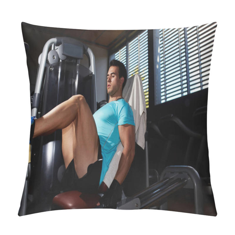 Personality  Bodybuilder Exercising On Legs Pillow Covers