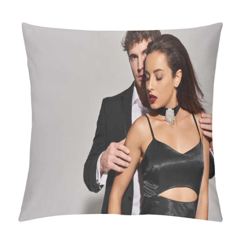 Personality  Portrait Of Good Looking Man In Suit Embracing Attractive Woman With Red Lips On Grey Background Pillow Covers