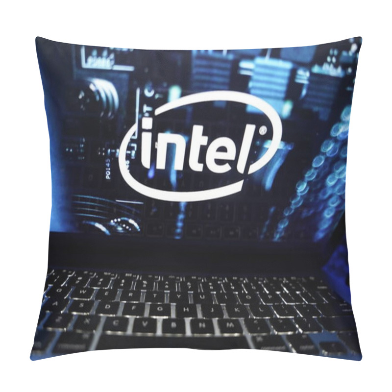 Personality  Computer With The Logo Of Intel Corporation Which Is The Largest Manufacturer Of Integrated Circuits In The World.THURSDAY, NOVEMBER 21, 2022. UNITED STATES, CALIFORNIA.    Pillow Covers