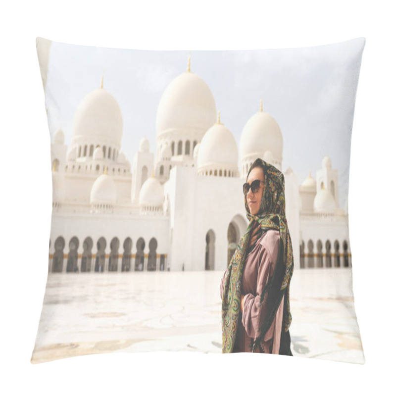 Personality  Happy Woman In The Sheikh Zayed Grand Mosque. Female Tourist With Headscarf And Dress In Adu Dhabi. Lady Walking In Traditional Muslim Building With Beautiful Islamic Decor In Abu Dhabi, UAE. Pillow Covers