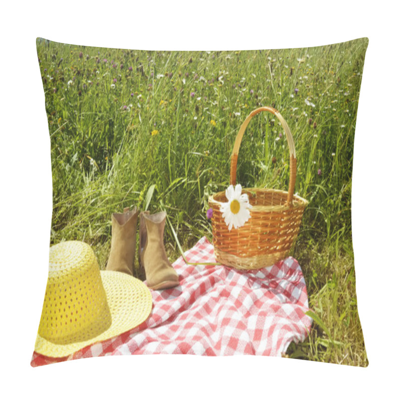 Personality  Hat Woman, Shoes And  And Wicker Basket On A Picnic Pillow Covers