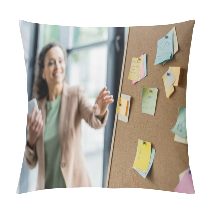 Personality  Blurred African American Businesswoman With Smartphone Pointing At Corkboard With Paper Notes Pillow Covers