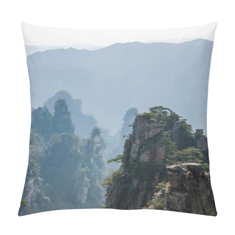 Personality  Hunan Zhangjiajie National Forest Park Shentang Bay Landscape Pillow Covers