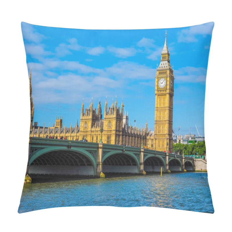 Personality  Houses Of Parliament In London HDR Pillow Covers