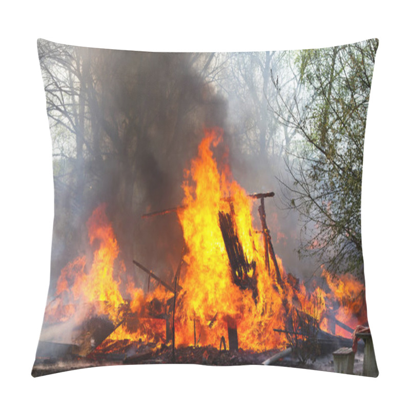 Personality  Firefighters Extinguish A Dangerous Fire Pillow Covers