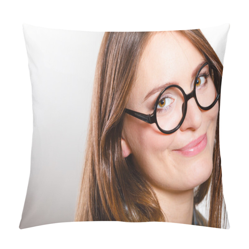 Personality  Gorgeous Woman In Glasses Smiling Pillow Covers