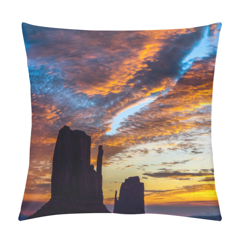 Personality  Sunrise In Monument Valley Pillow Covers