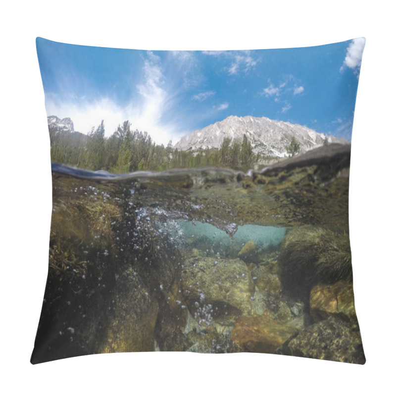 Personality  John Muir Wilderness Trail In The Eastern Sierra Nevada Mountains In California. Heart Lake, With A Split Underwater / Above Water View Pillow Covers