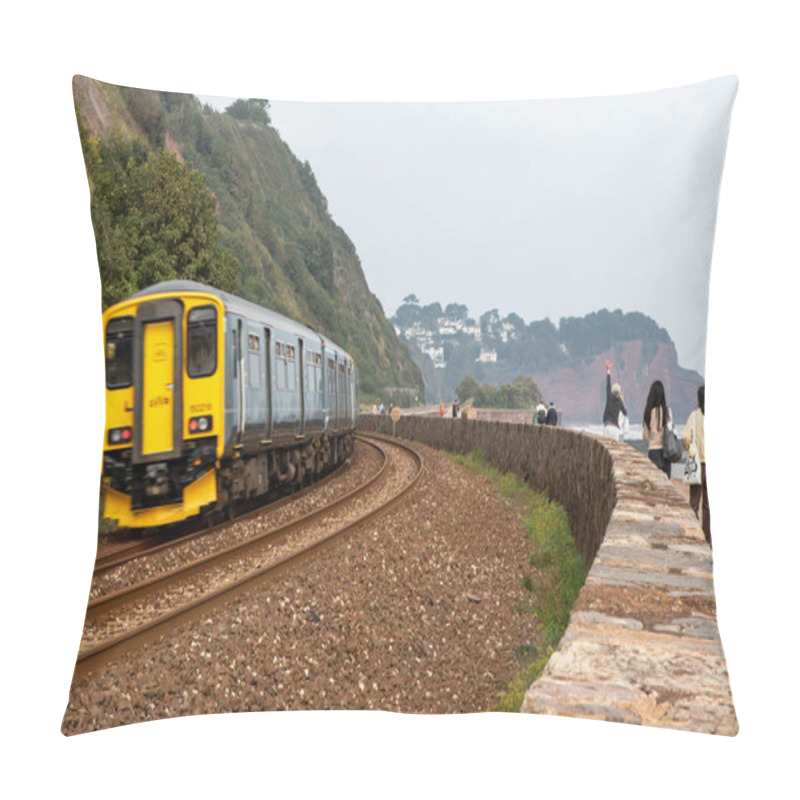 Personality  Teignmouth, Devon, Uk. 09-21-24. A Train With Motion Blur Travels Along A Curving Track At Teignmouth In Devon. Transport And Railway Infrastructure. Good Leading Lines. Transport And Rail.  Pillow Covers