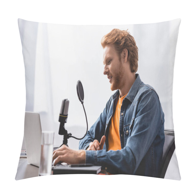 Personality  Selective Focus Of Redhead Broadcaster Talking In Microphone While Using Laptop Pillow Covers