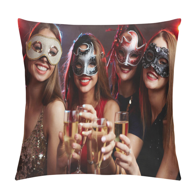 Personality  Girls In Carnival Masks Enjoying Party Pillow Covers