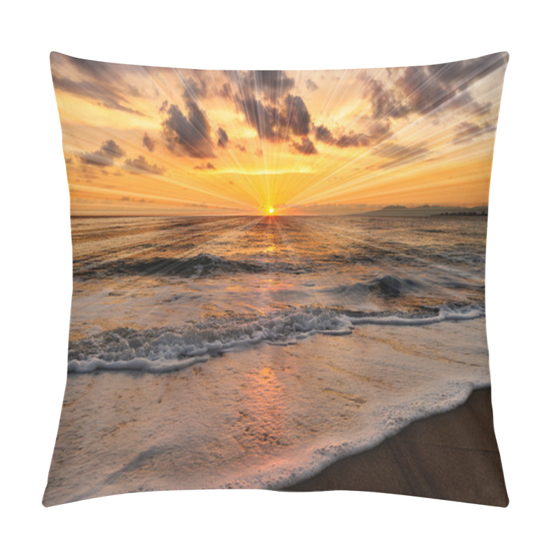 Personality  Sunset Ocean Rays Pillow Covers