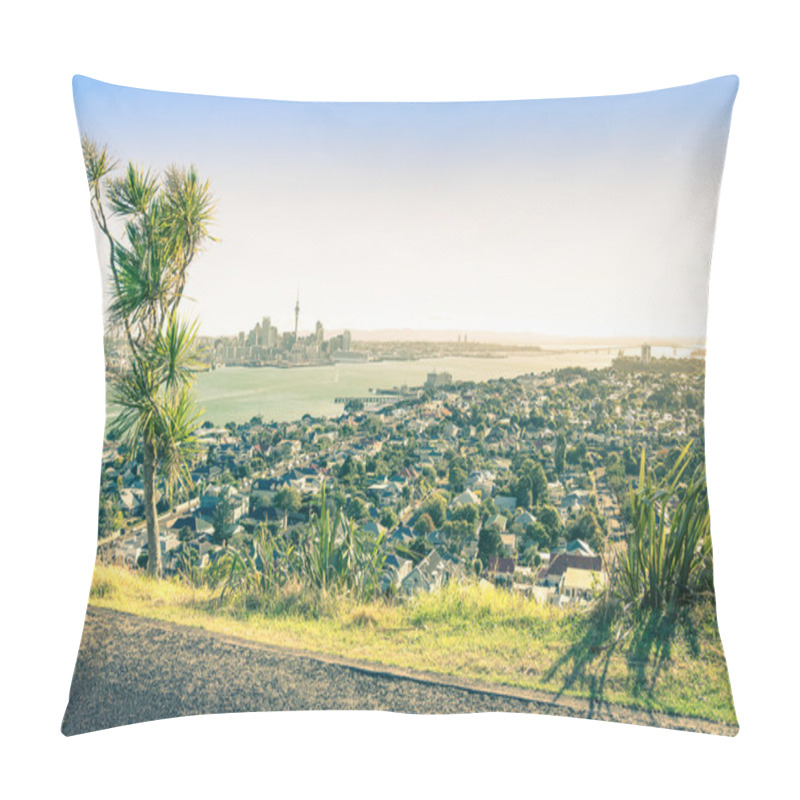 Personality  Amazing View Of Auckland Skyline And Territory From Mount Victoria In Devonport Area - High Angle Sight Of The New Zealand Capital - Vintage Filtered Look With Low Sun Out Of The Right Side Of Image Pillow Covers