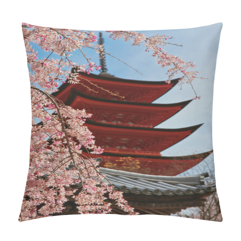 Personality  Pagoda Pillow Covers