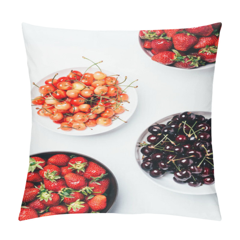 Personality  Top View Of Fresh Ripe Tasty Summer Berries In Bowls On White Pillow Covers