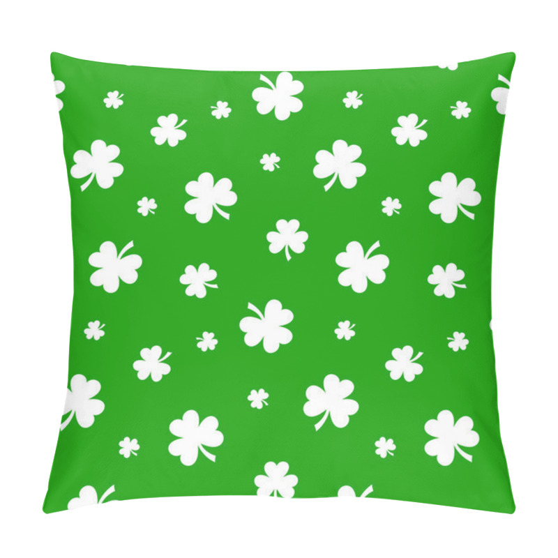 Personality  St. Patrick's Day Vector Seamless Background With Shamrock. Pillow Covers